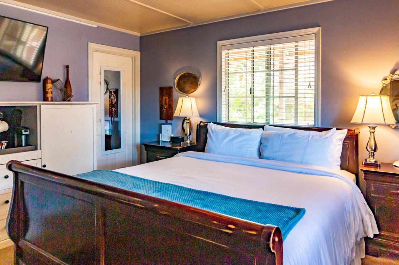 J Patrick Inn Cambria Extérieur photo