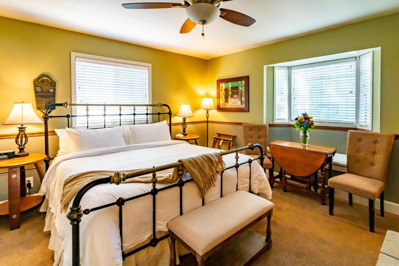 J Patrick Inn Cambria Extérieur photo